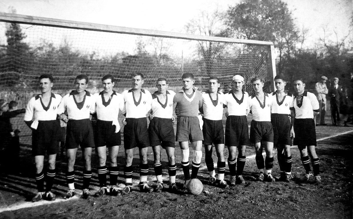 Zoom in ЖСК (Русе) през 1933 г.