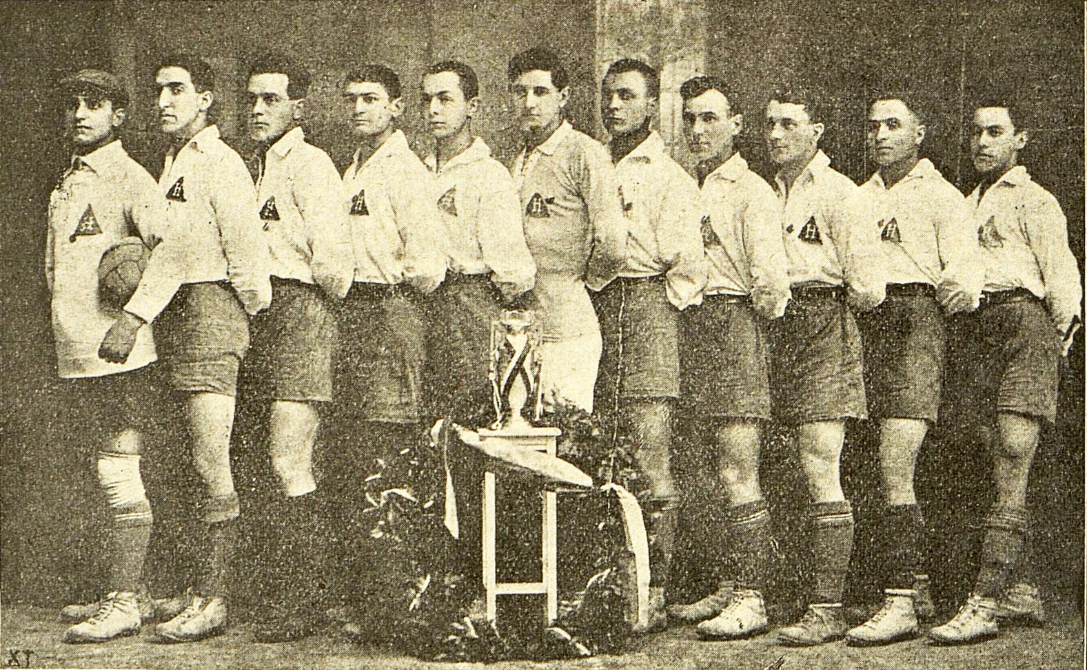 Първият шампион на Русе по футбол е Напредък през 1924 г.