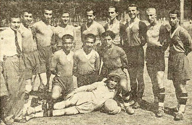 Zoom in Арарат (Русе)