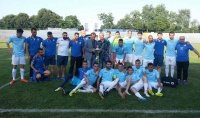 Шампиони на "В" група